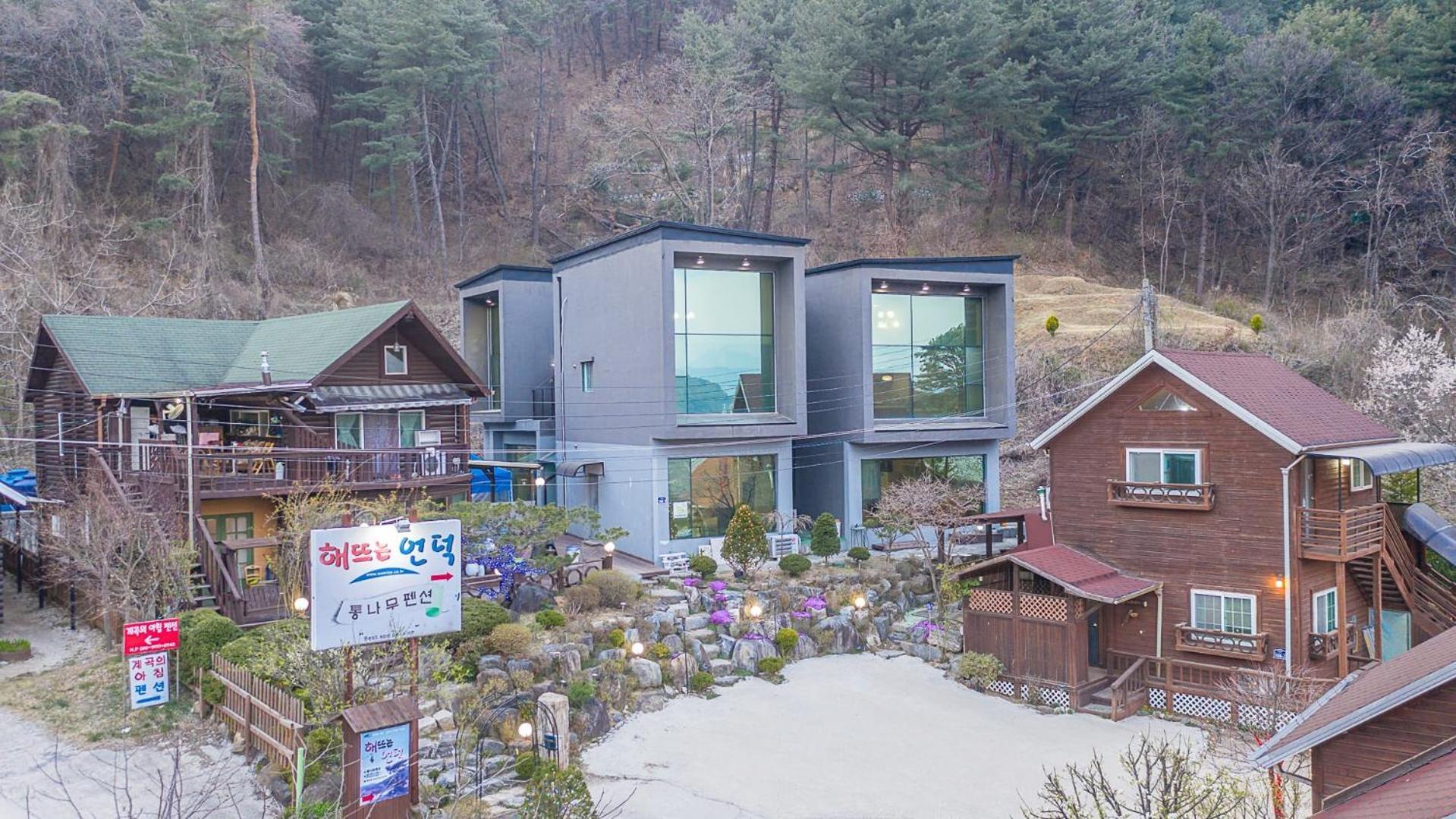 Fortune Rising Sun Hill Pension B Pocheon Esterno foto